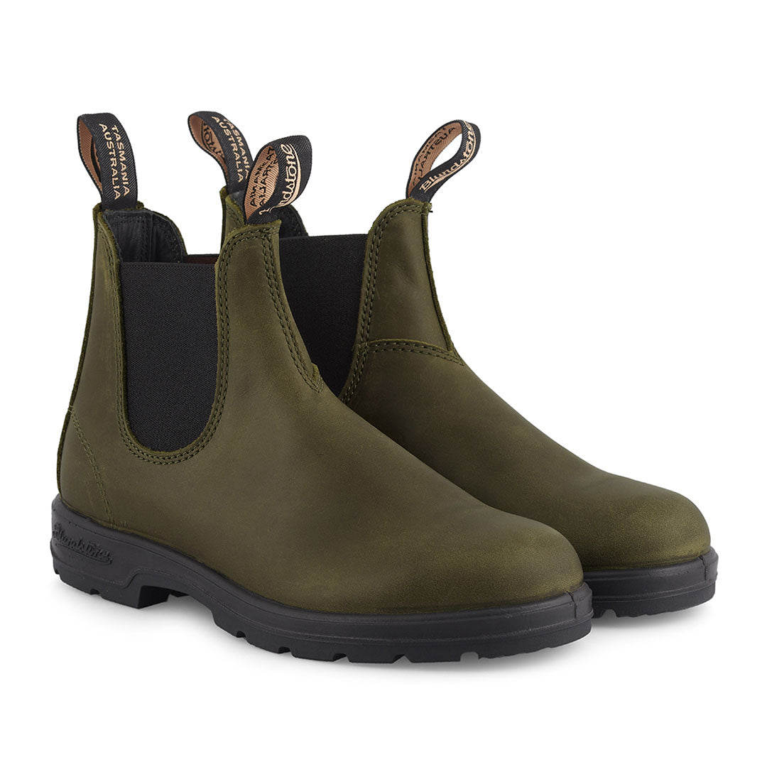 Dark green Chelsea boots from Blundstone, perfect for adding style to any outfit