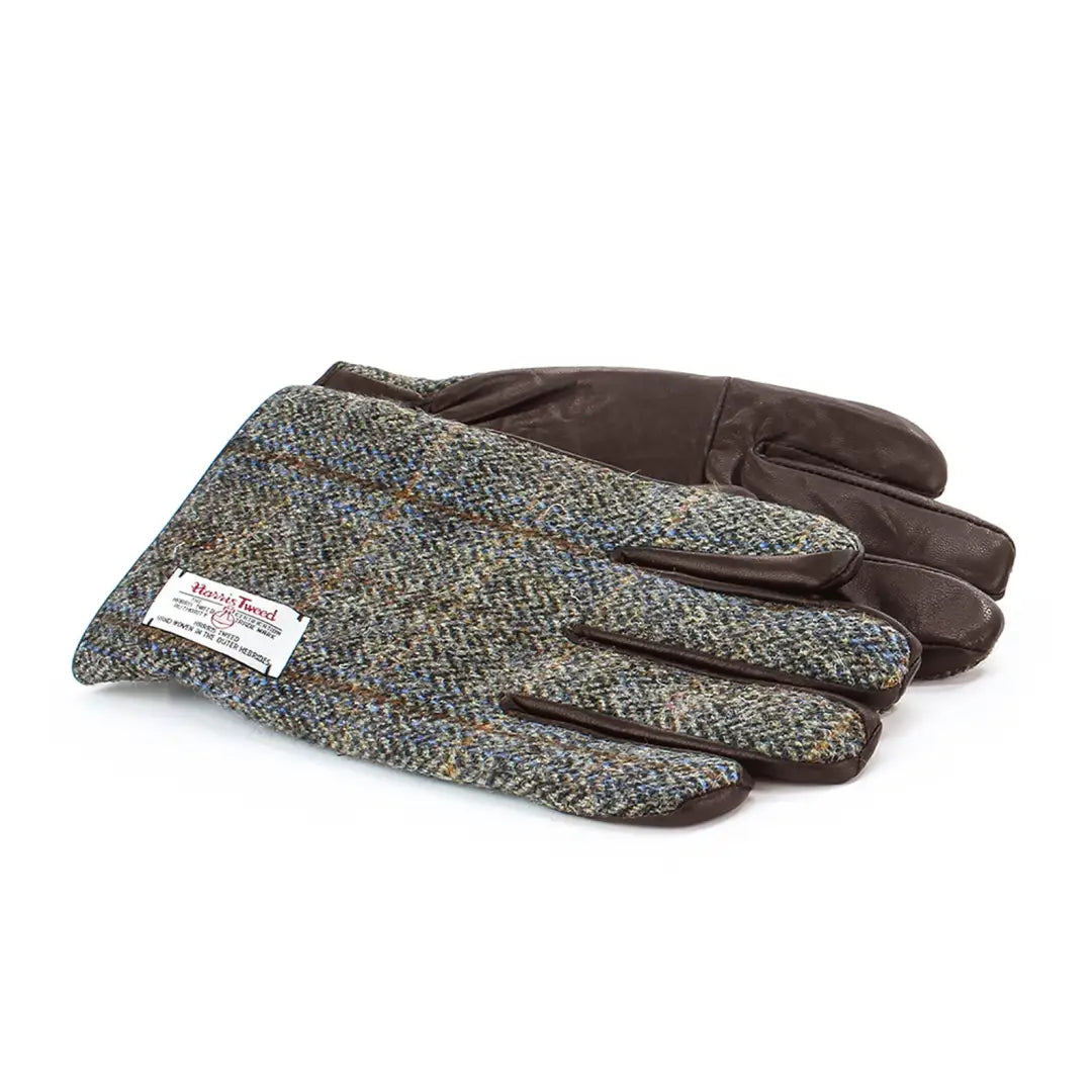 Stylish British Bag Co. Carloway Harris Tweed gloves in pure virgin wool and leather