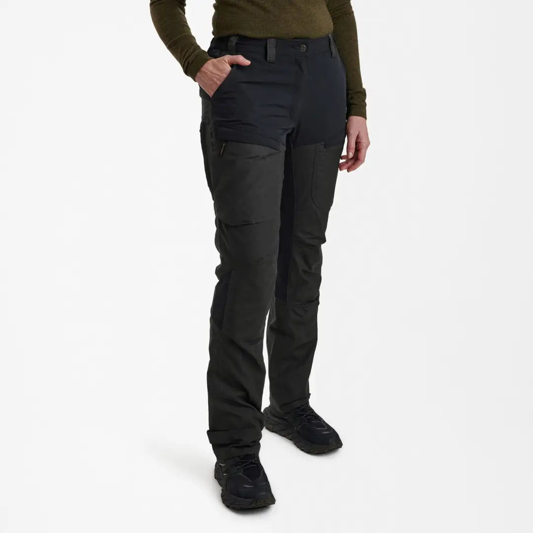 Dark cargo pants with pockets, perfect for adventure in Deerhunter Lady Ann Trousers