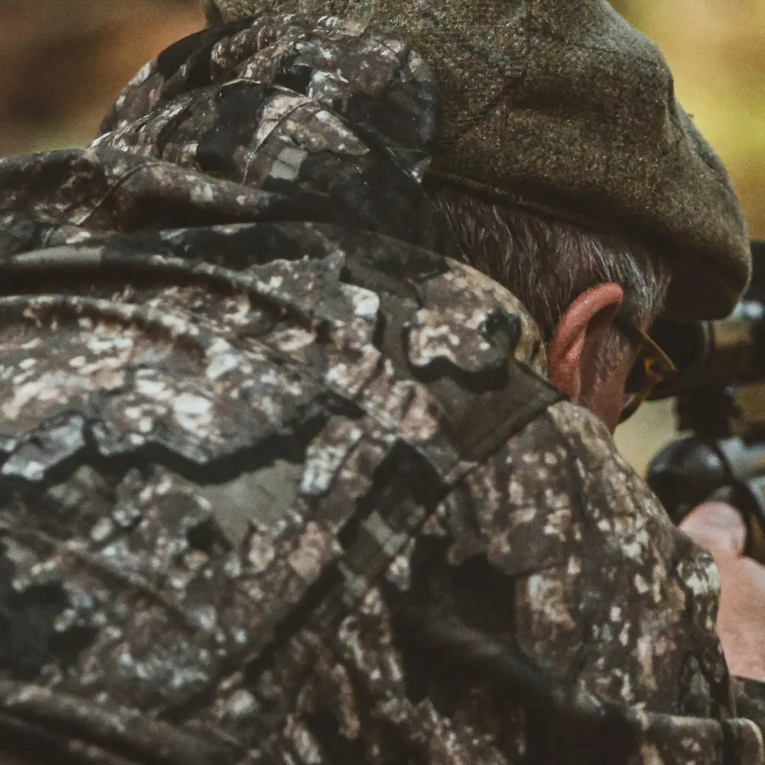 Camouflage jacket with digital pattern, featuring Deer-Tex performance shell for hunting