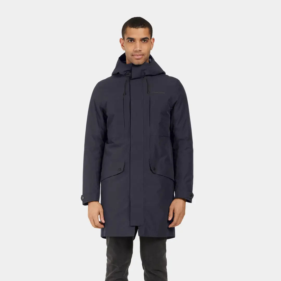 Dark gray Didriksons Falke Parka with streamlined design and front pockets for style