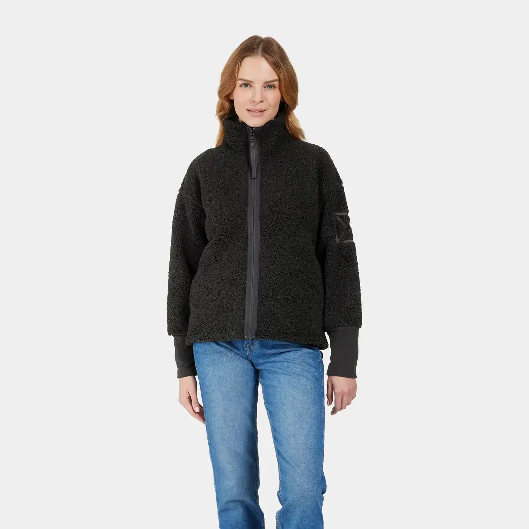 Black puffer jacket with high collar and zipper, perfect for autumn’s crisp winds