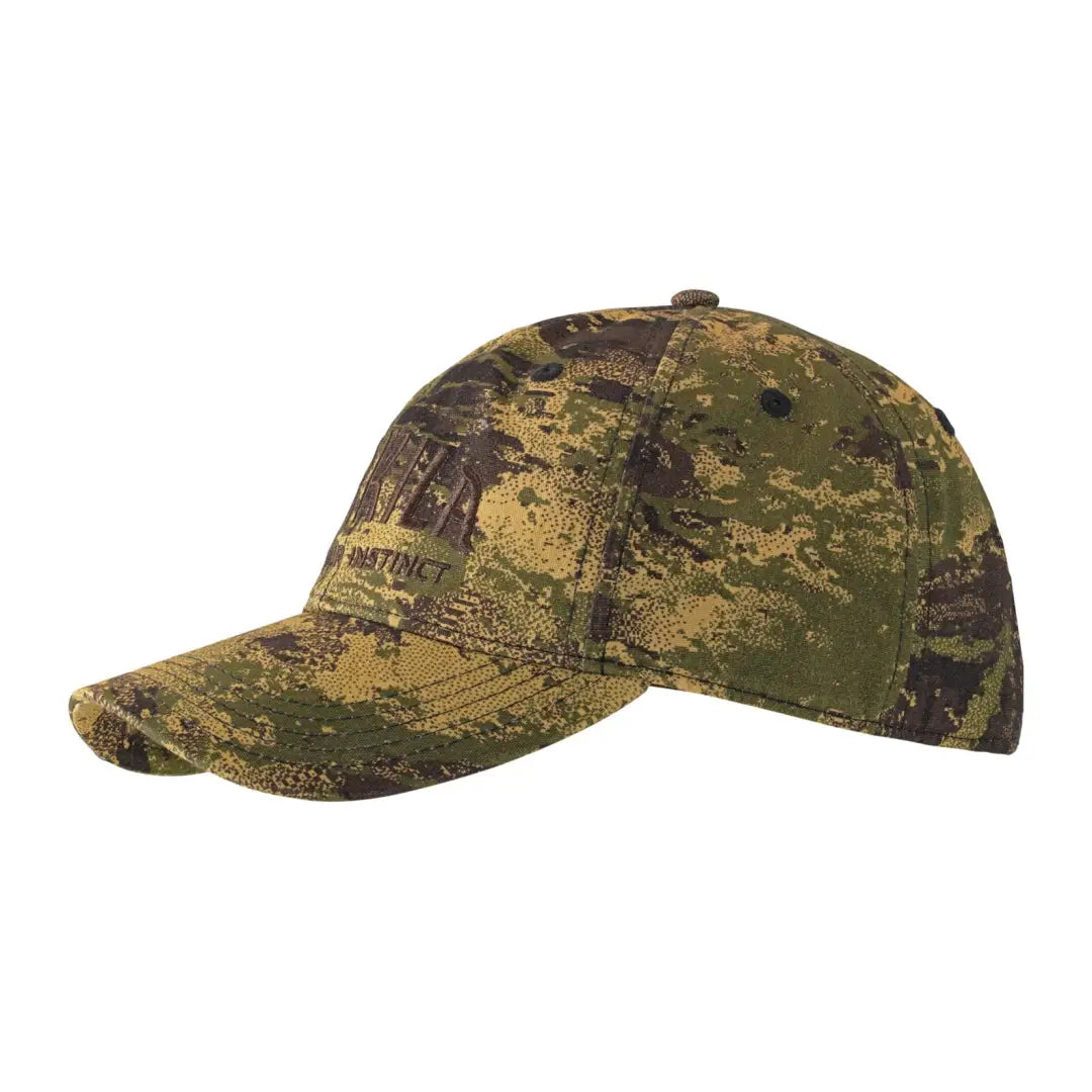 Camouflage baseball cap with woodland pattern design, perfect for your Harkila Modi Camo