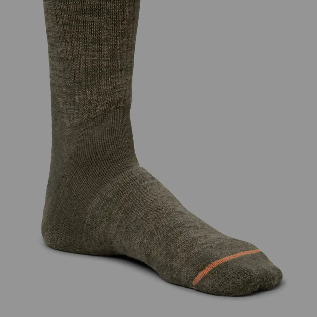 Olive green Harkila Pro Hunter 2.0 short socks with orange stripe, made of merino wool