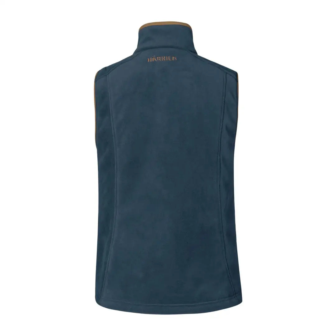 Navy blue sleeveless fleece vest boasting wind-resistant check lining for a stylish look