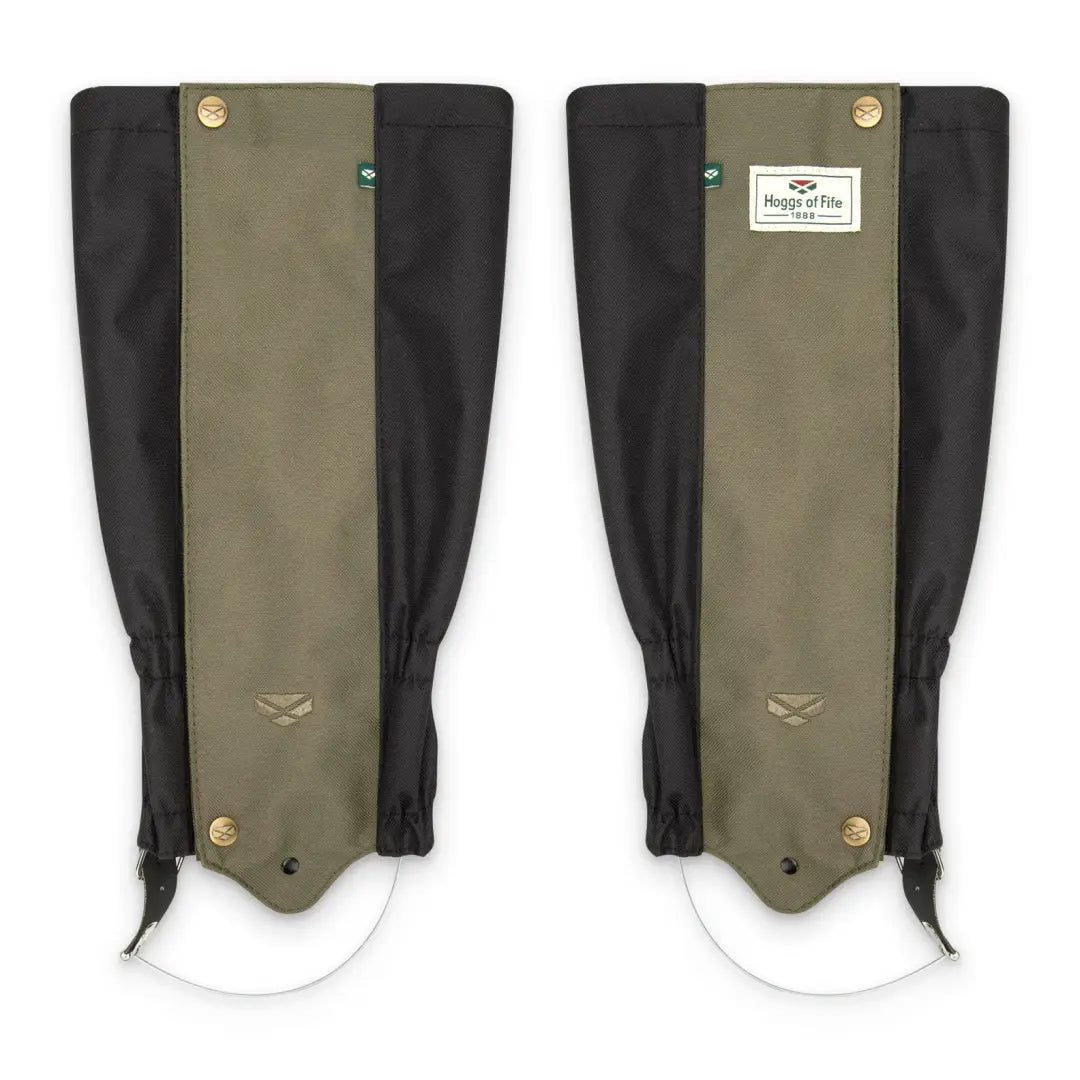 Pair of olive green and black Hoggs Of Fife Field &amp; Trek Gaiters with snap closures