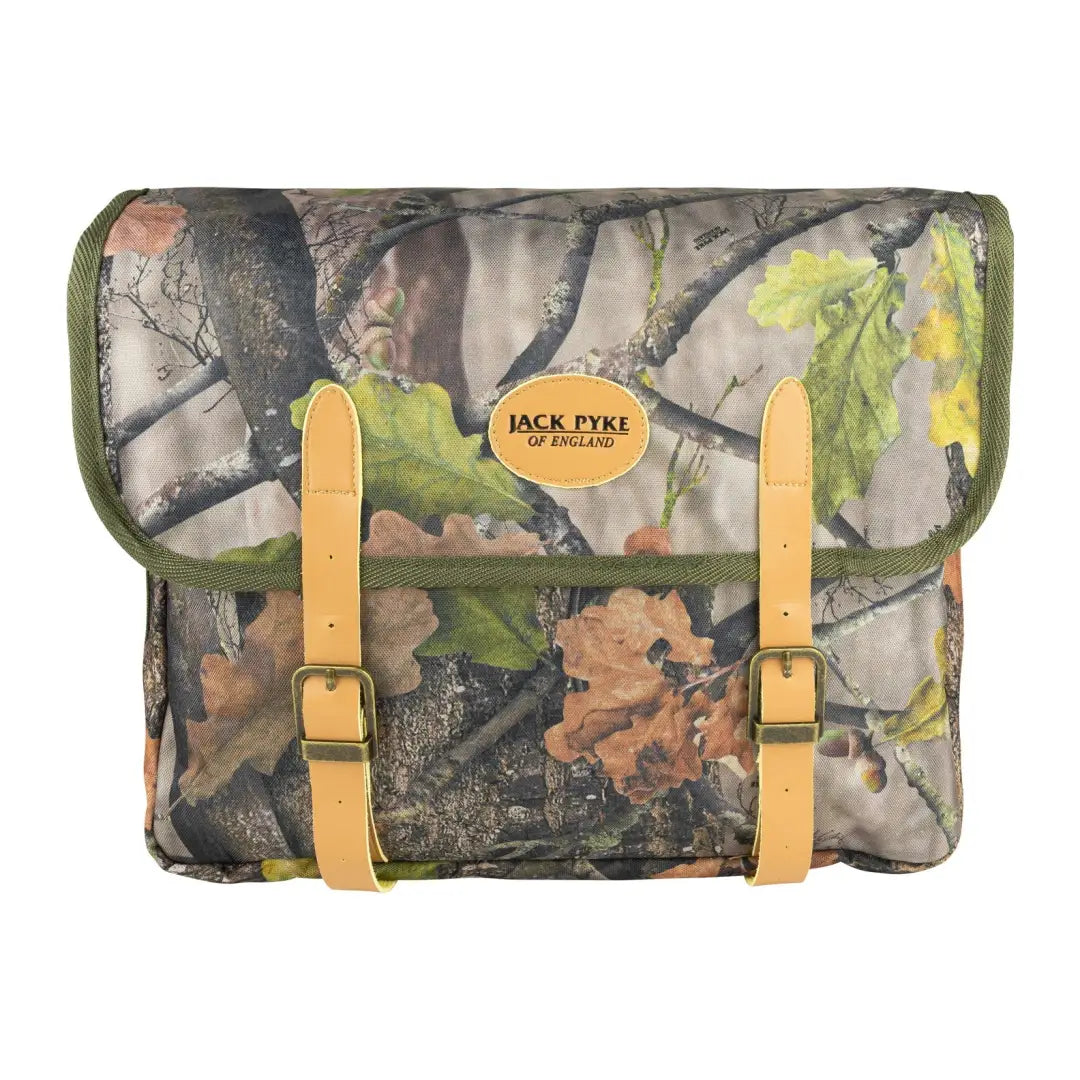 Camouflage Jack Pyke Dog Bag Evo with leather straps and logo for stylish pet outings