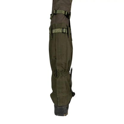 Olive green Jack Pyke Highline gaiters with adjustable straps for outdoor adventures