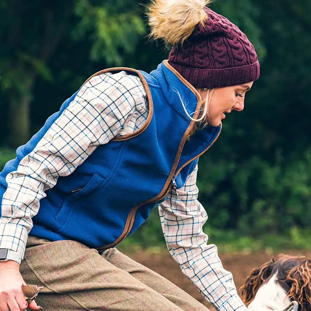 Person in a Blue Vest and Maroon Hat with Dog in Jack Pyke Ladies Countryman Gilet