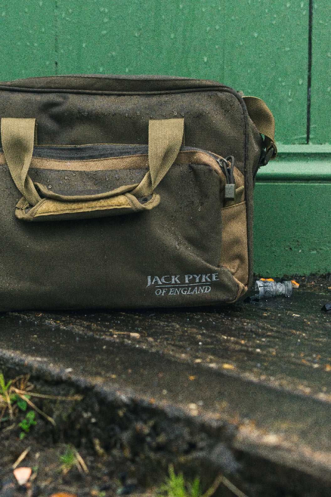 Olive green canvas Jack Pyke Sporting Shoulder Bag for outdoor adventures