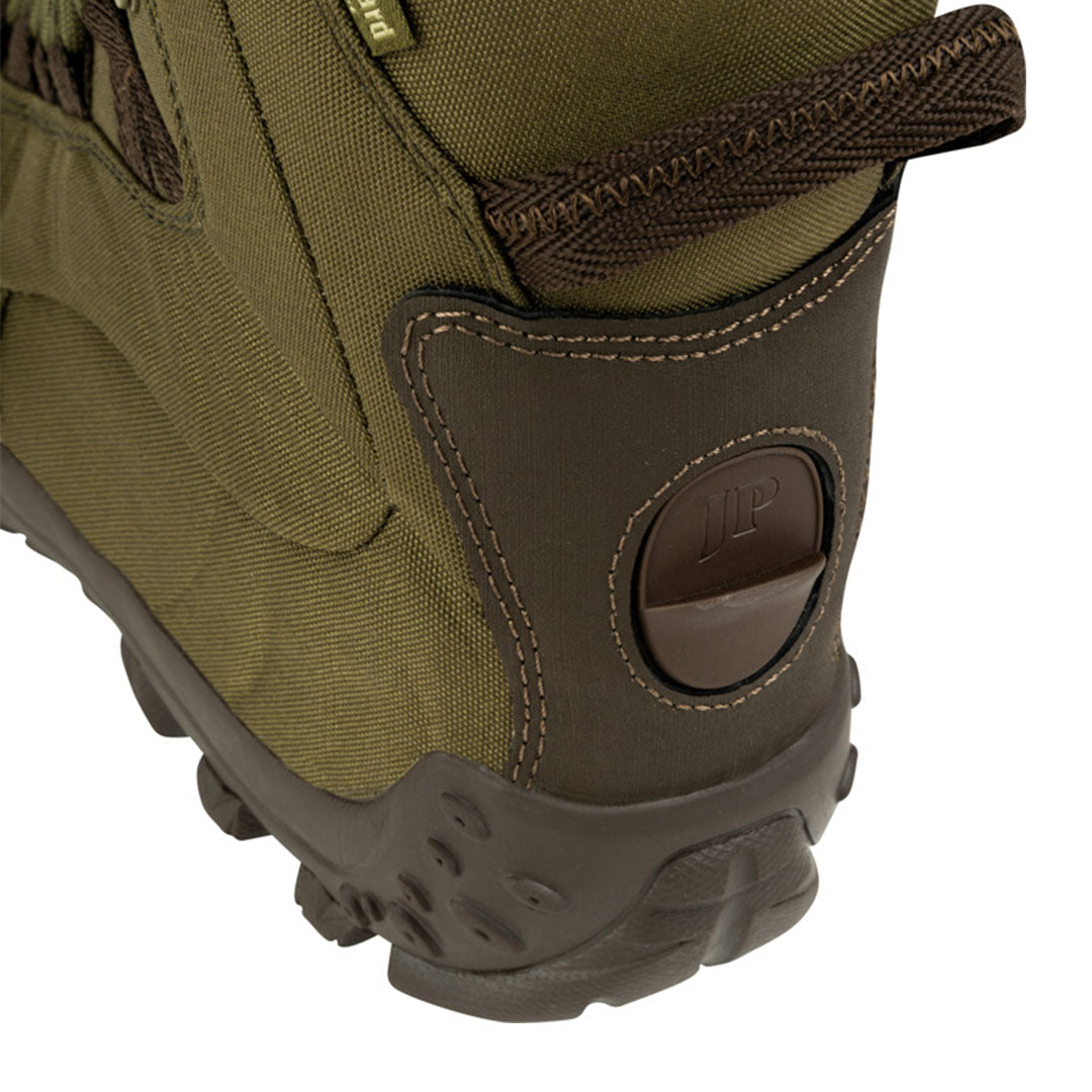 Olive green Jack Pyke Tundra Boots perfect for your next hiking adventure