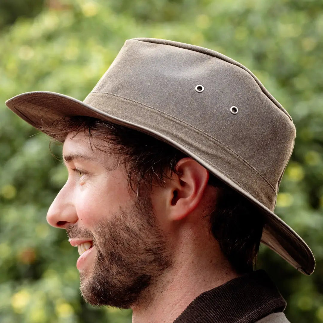 Beige wide brim New Forest Harrison Waxed Hat made of durable Cupra wax