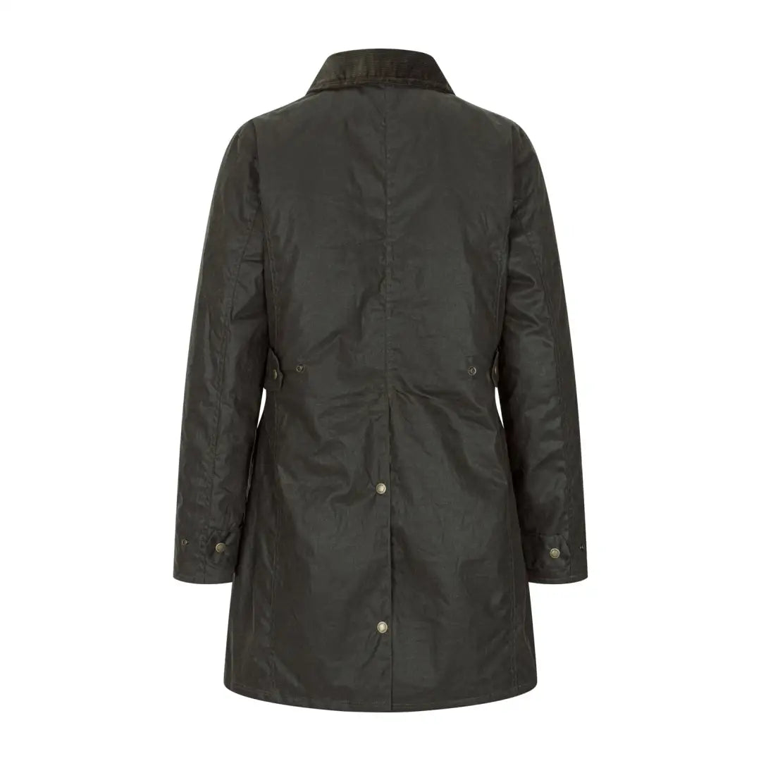 Dark green wax jacket with collar, perfect for country clothing and hunting adventures