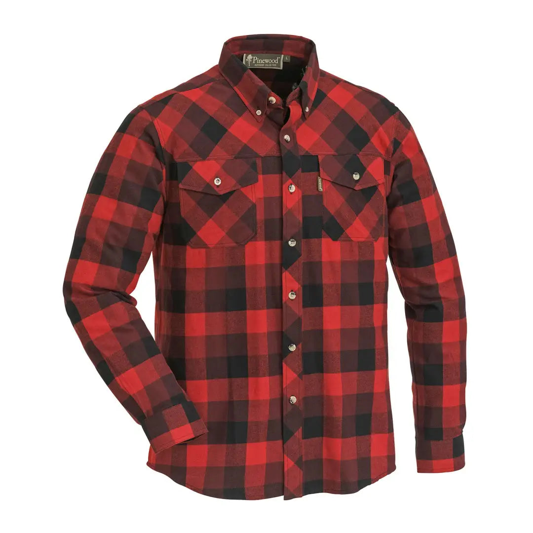 Red and black plaid Pinewood Lumbo shirt with button-down collar and chest pockets