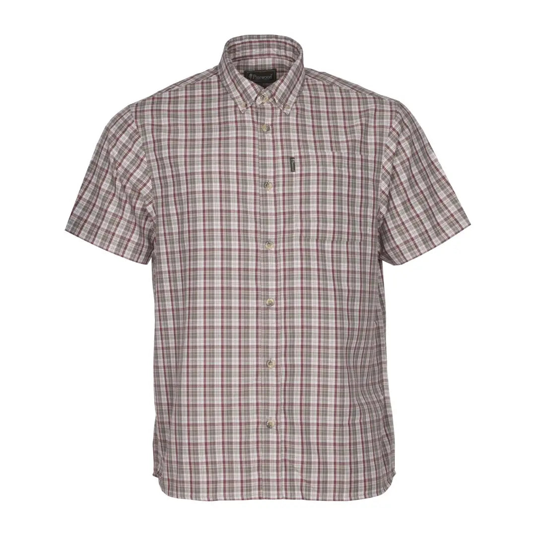 Short-sleeved plaid Pinewood Summer Shirt with collar and chest pocket for a casual vibe