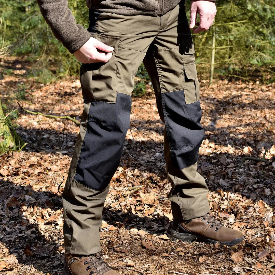 Rovince Duofit Trousers with reinforced knees, perfect for warm summer adventures