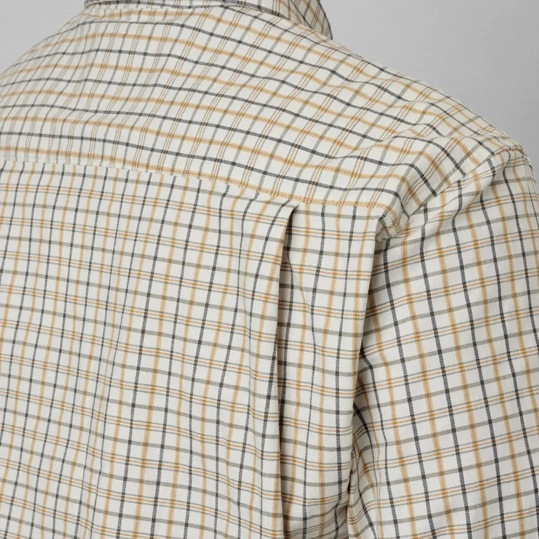 Back view of Seeland Oxford Shooting Shirt highlighting smart details and movement-friendly pleats