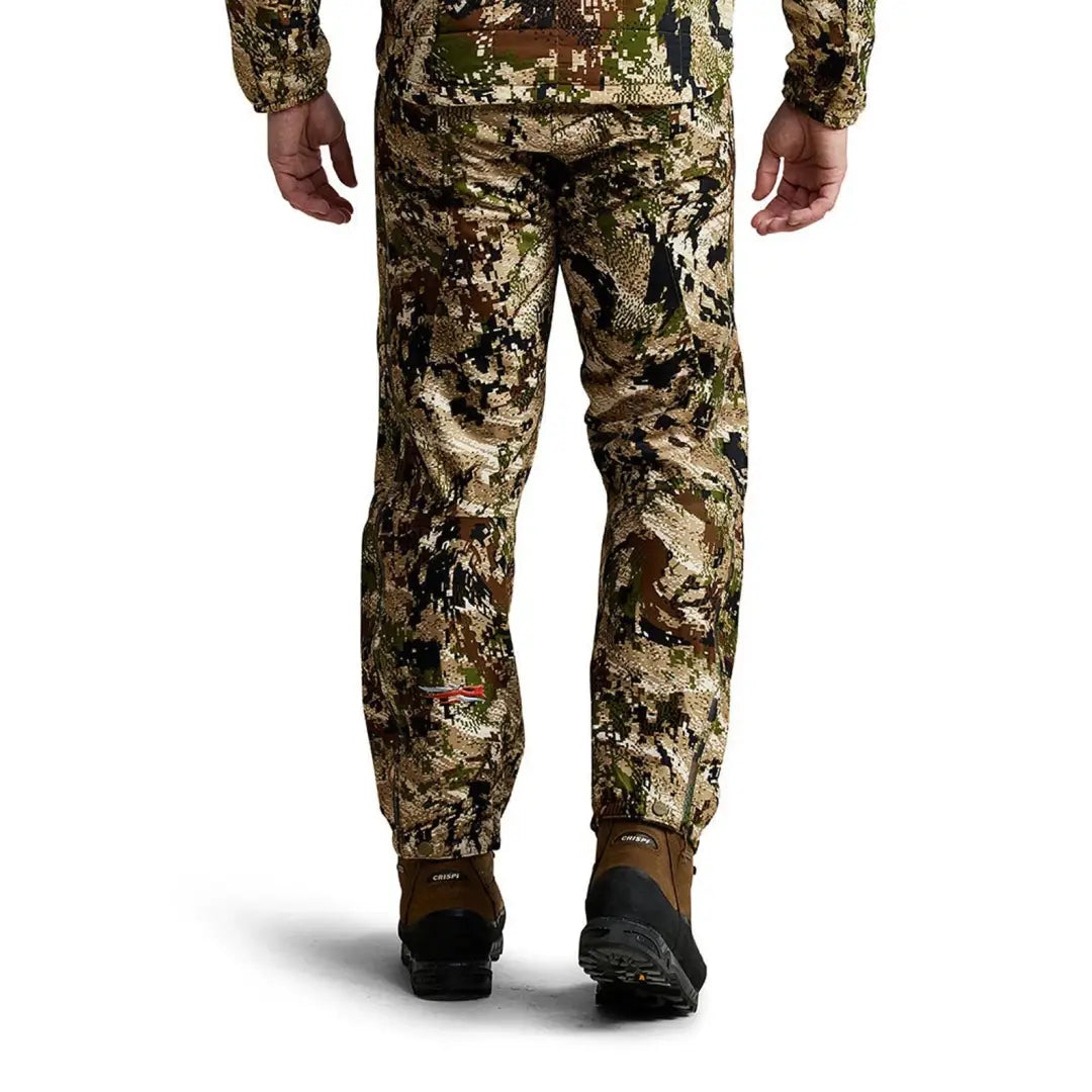 Sitka Thunderhead Pants with brown boots, perfect breathable 3-layer Gore-Tex rain gear