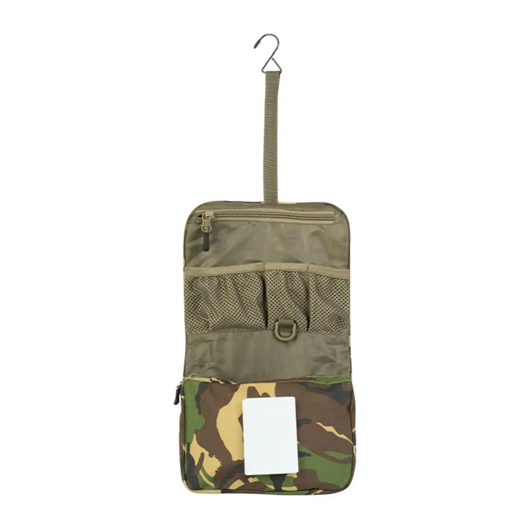 Speero Folding Wash Kit in camouflage with multiple compartments for easy organization