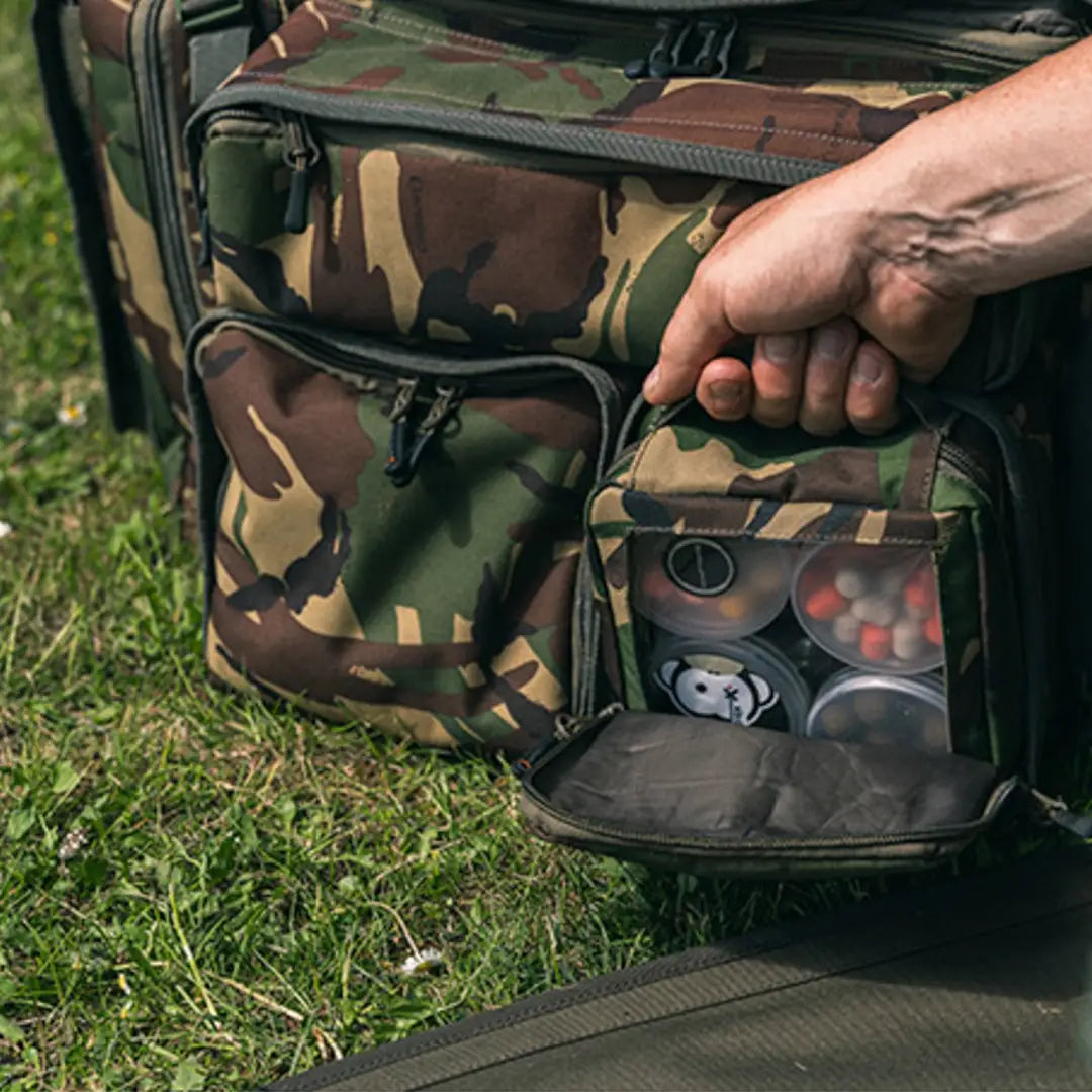 Camouflage Speero Hook Bait Pouch with compartments for easy access and storage