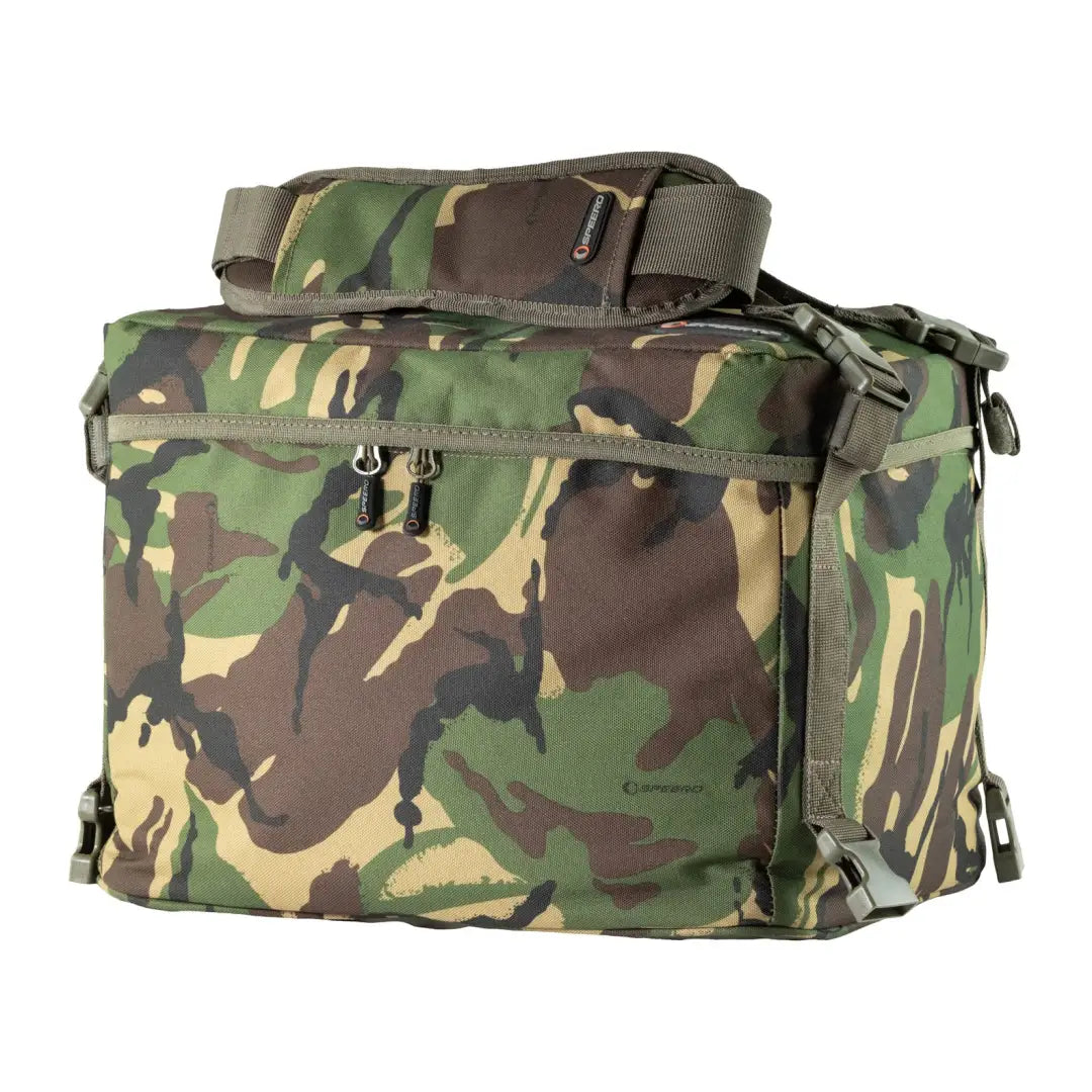 Camouflage Speero Modular Standard Cool Bag with compartments and straps for easy storage