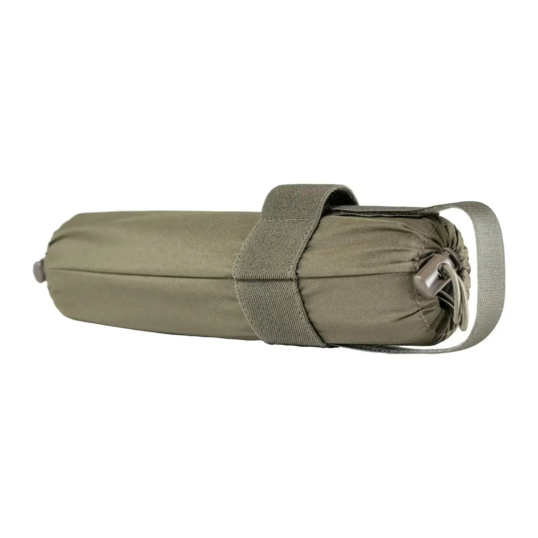 Rolled-up olive green sleeping bag with strap, perfect for Speero Net Retention Float XL