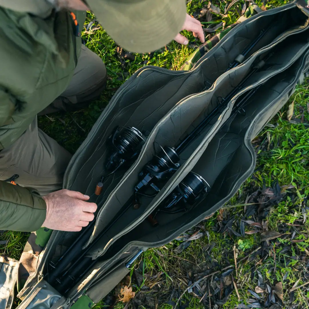 Gun case with firearms in Speero Retractable Rod Bag for easy transport and protection