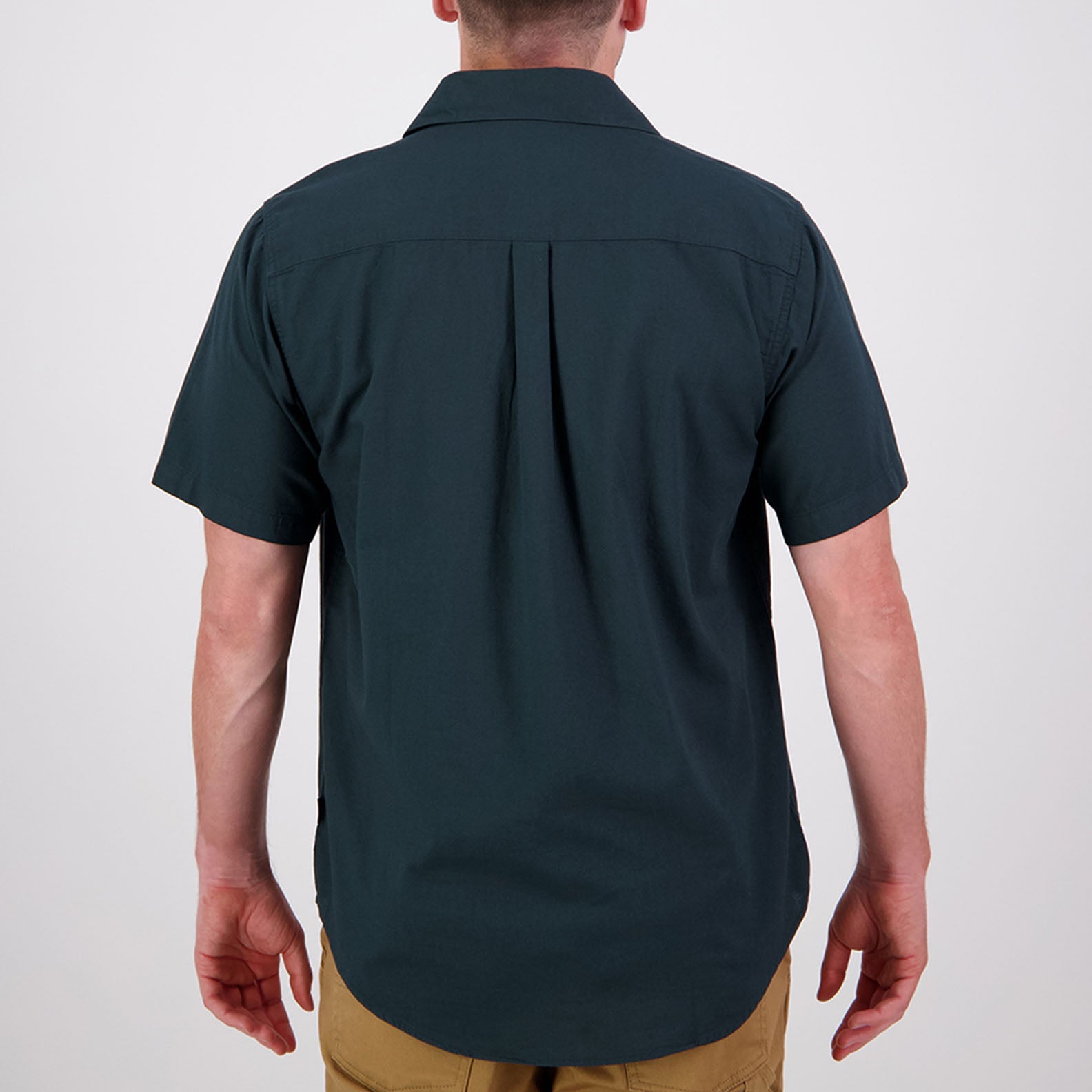 Dark green Paihia V2 Short Sleeve Shirt, the ultimate summer staple for breathable comfort