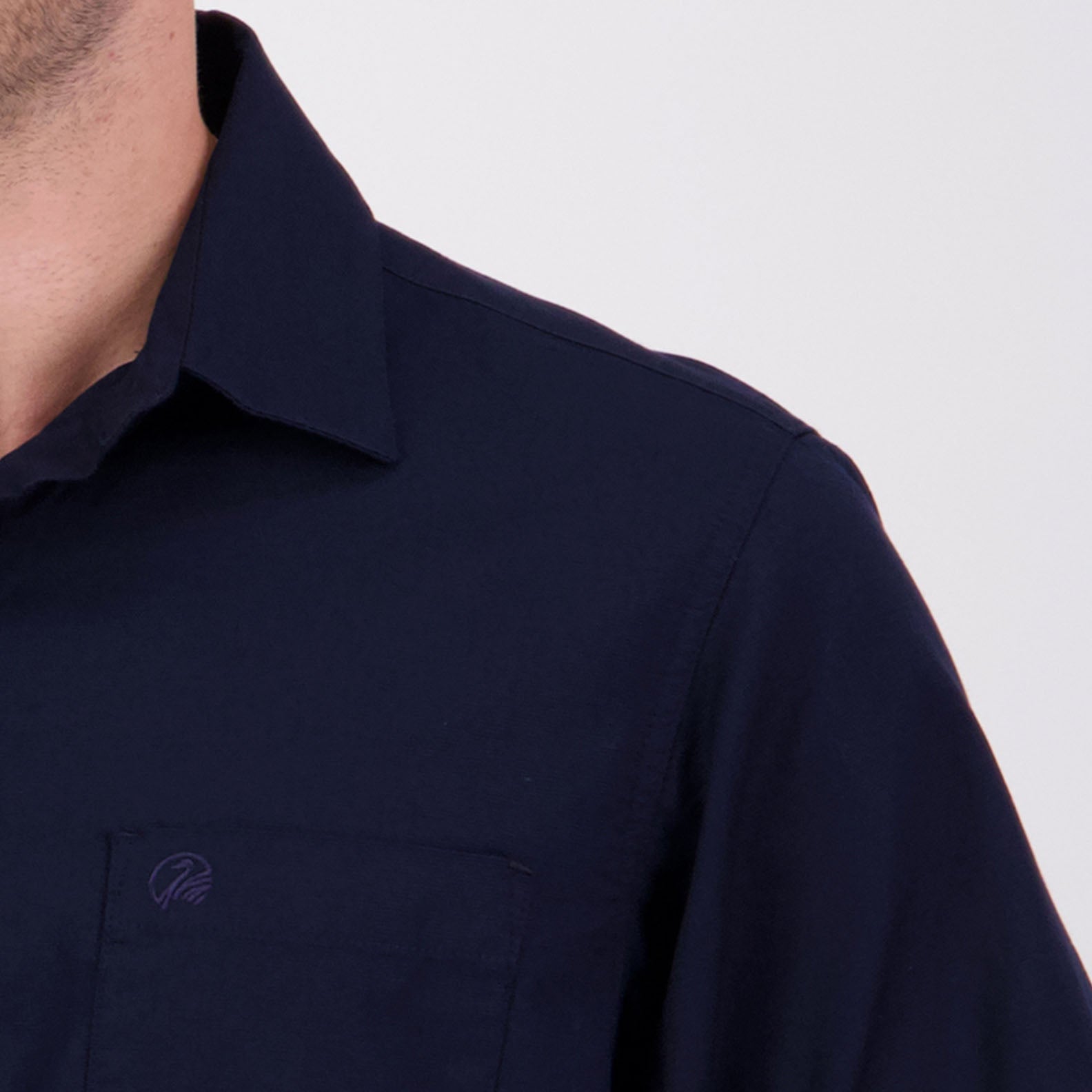 Navy blue collared shirt from Swanndri Paihia, perfect for country clothing and hunting