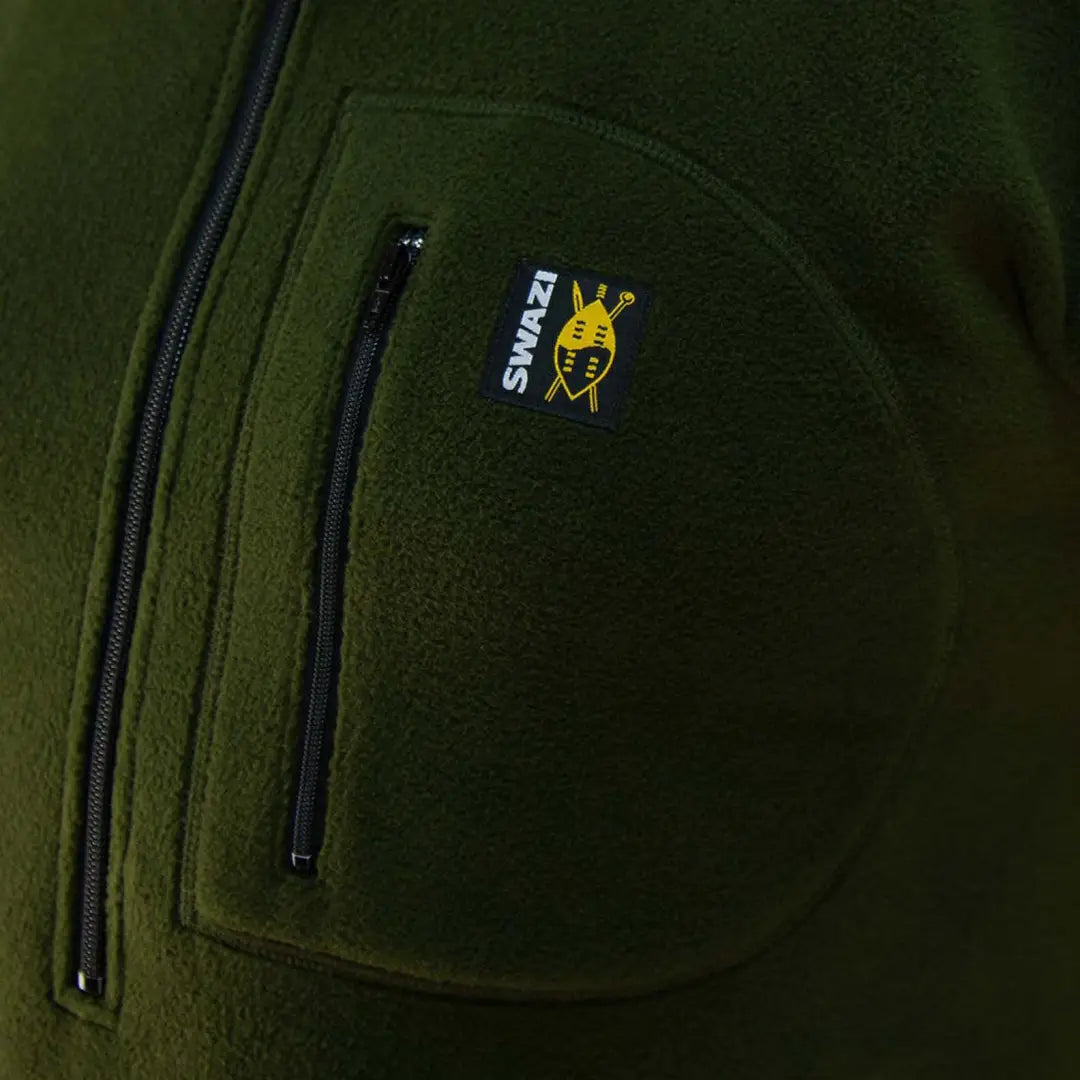 Dark green fleece jacket with zippered pocket, Savage Gear logo, ideal choice for outdoor activity