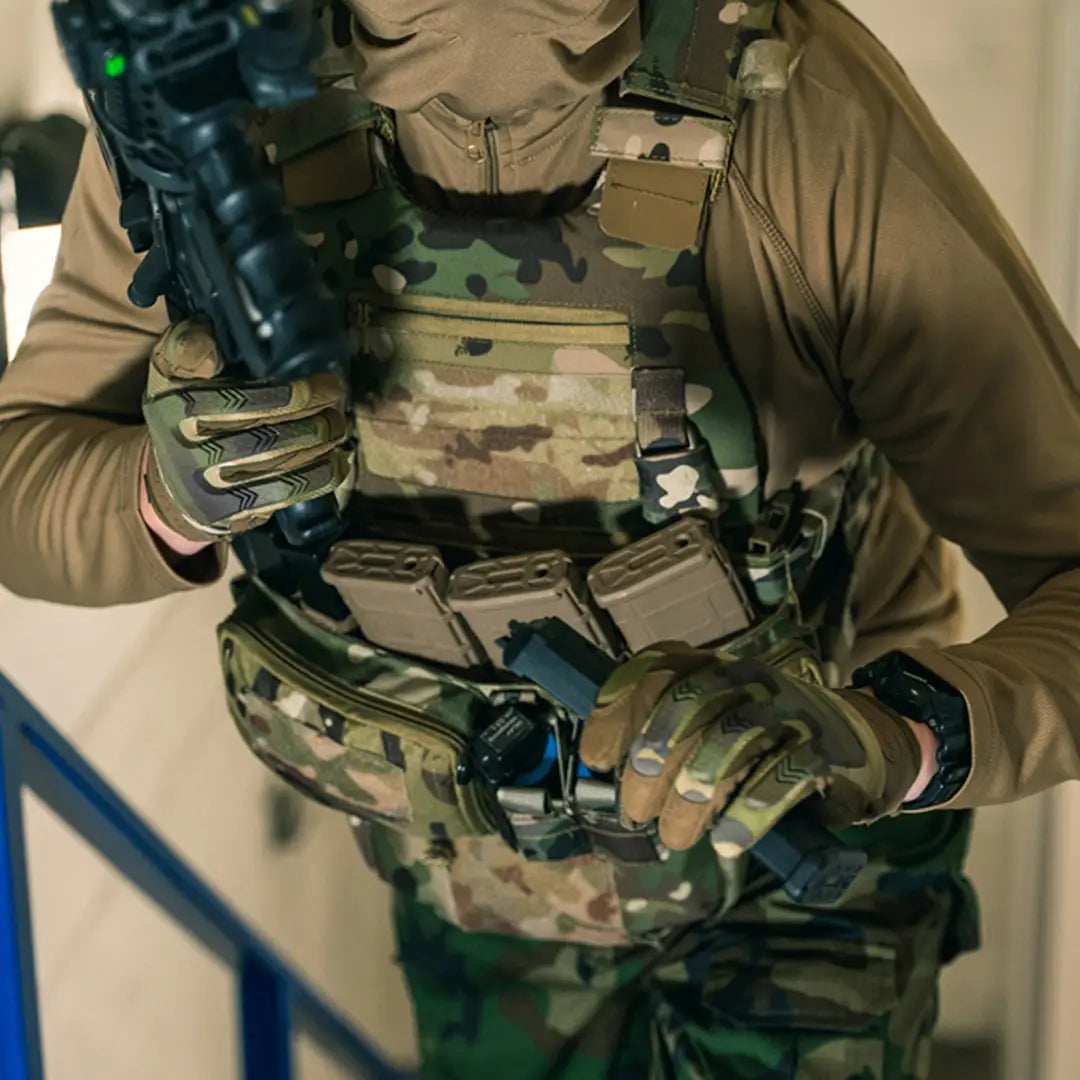 Soldier in combat gear with an assault rifle featuring the Viper VX Multi Weapon System Set